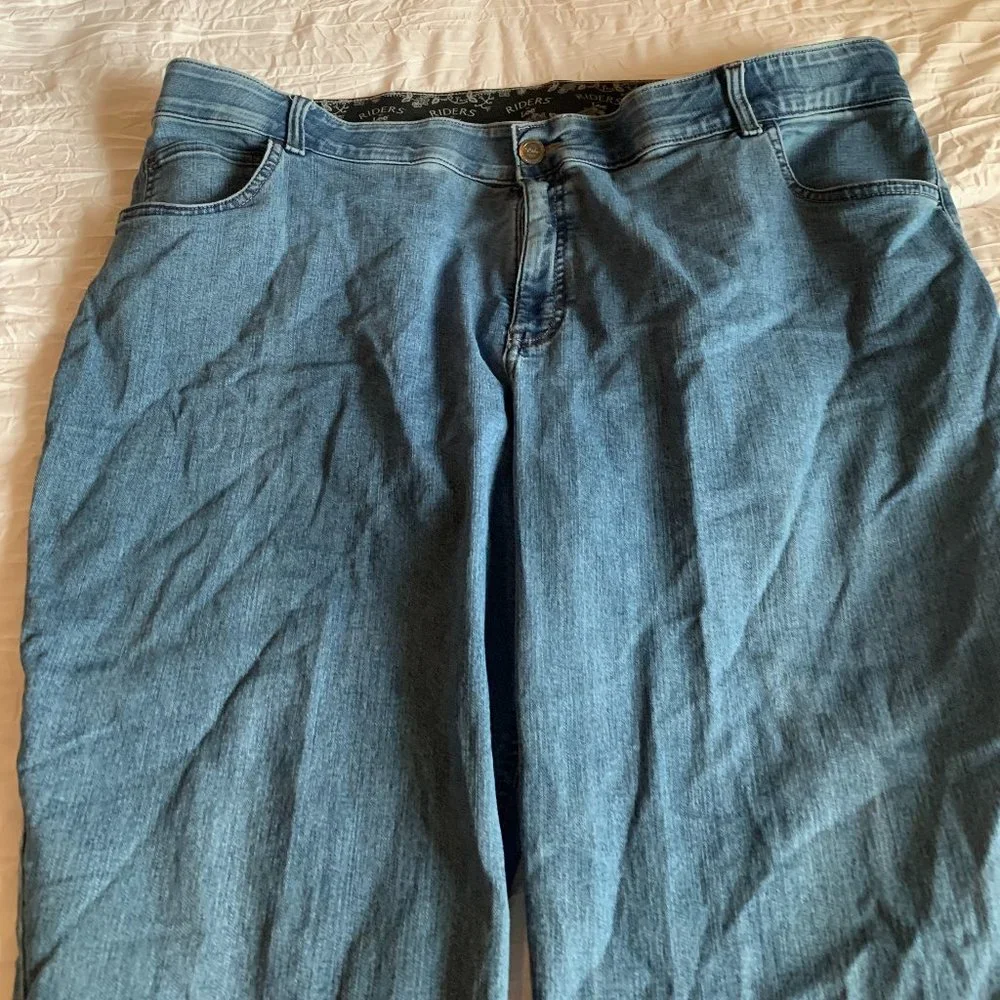 Lee Rider Midrise Boot Cut Denim Jeans - Picture 2 of 5